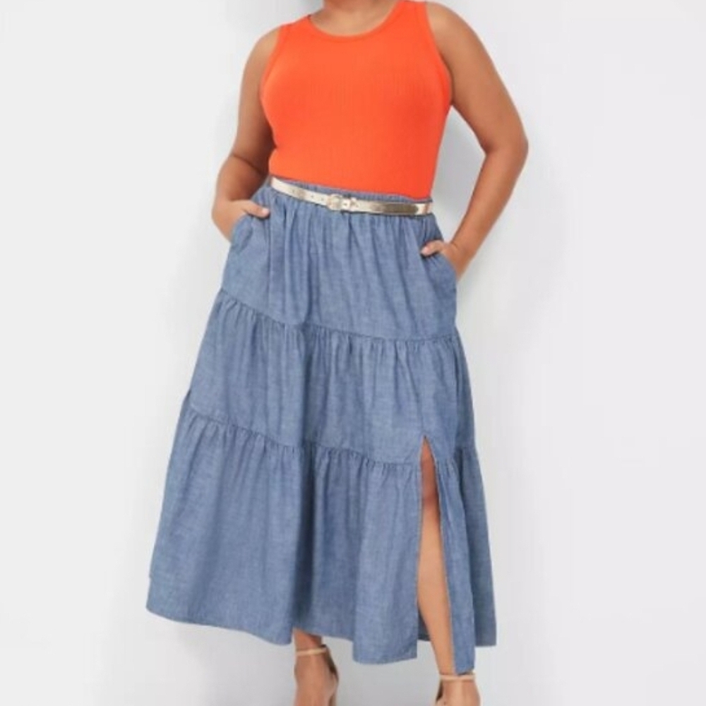 Tiered Maxi Skirt Size 26/28. NWT.